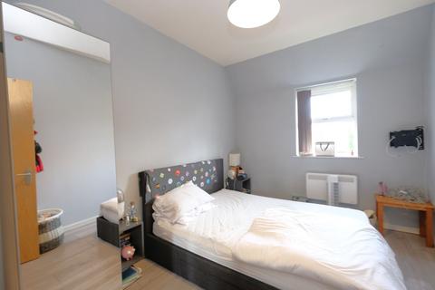 2 bedroom flat for sale, Half Edge Lane, Eccles, M30