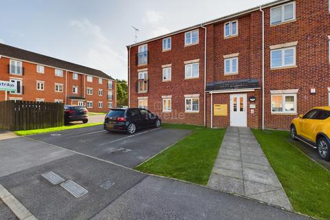 2 bedroom flat for sale, Heather Gardens, North Hykeham LN6