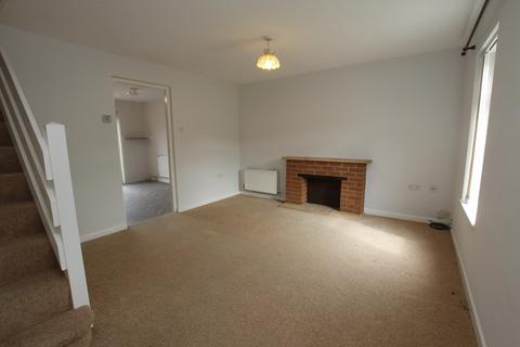 3 bedroom terraced house to rent, Bunce Road, Stratton, SN3