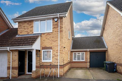 216 Lucerne Close, Cambridge, CB1 9SB
