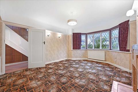 3 bedroom semi-detached house for sale, Woodbury Drive, Sutton