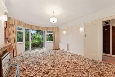 11 Woodbury Drive, Sutton, SM2 5RA