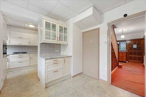11 Woodbury Drive, Sutton, SM2 5RA