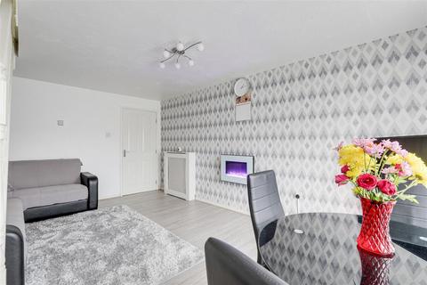 2 bedroom terraced house for sale, Meadow Brown Road, Bobbers Mill NG7