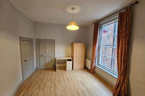 2 bedroom flat to rent, St James Street, Nottingham NG1