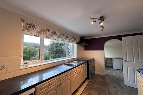 4 bedroom detached house to rent, Redwood Drive, Rawtenstall, Rossendale