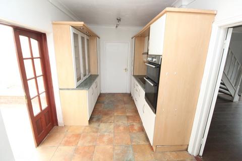 44 Alton Road, Leicester, LE2 8QA