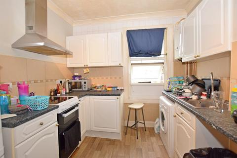 1 bedroom flat to rent, Lyon Street Top Flat, Bognor Regis, PO21