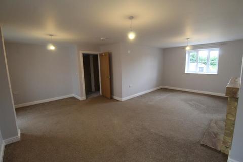 4 bedroom terraced house to rent, White Plot Road, Methwold Hythe, Norfolk, IP26