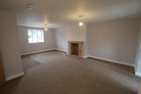 4 bedroom terraced house to rent, White Plot Road, Methwold Hythe, Norfolk, IP26