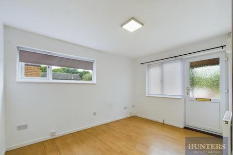 1 bedroom end of terrace house to rent, Reddings Park, The Reddings, Cheltenham