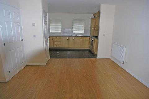 2 bedroom flat to rent, Snowdonia Way, Stevenage, SG1