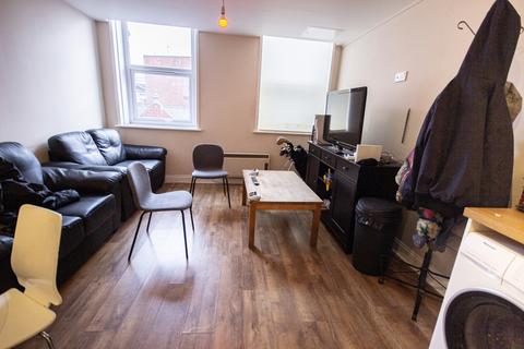 3 bedroom flat to rent, The Gatehouse, 70 St. Andrews Street, Newcastle upon Tyne, NE1 5SF