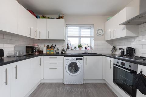 1 bedroom maisonette for sale, Woodlands Road, East Grinstead RH19