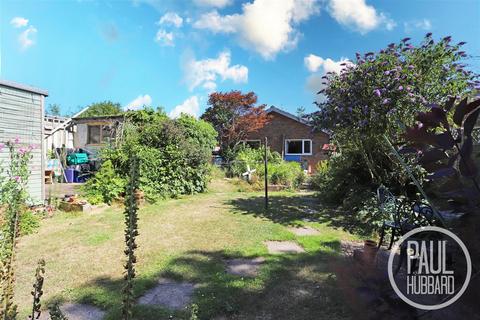 undefined, Church Road, Bastwick, Norfolk