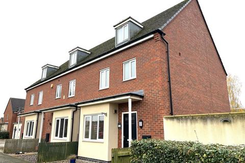 4 bedroom end of terrace house for sale, St. Thomas Way, Hawksyard, Rugeley