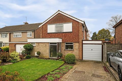 3 bedroom detached house for sale, Chiltern Avenue, Putnoe