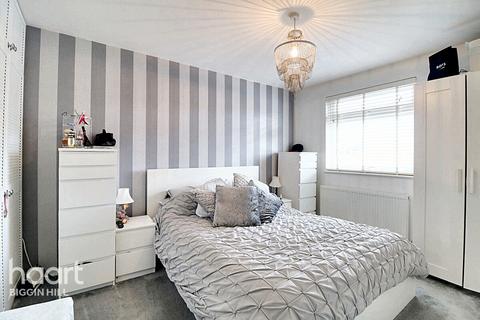 8 Challock Close, Biggin Hill, Westerham, TN16 3XP