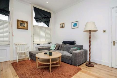 1 bedroom flat to rent, St. Georges Square, London SW1V