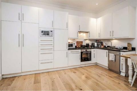 1 bedroom flat to rent, St. Georges Square, London SW1V