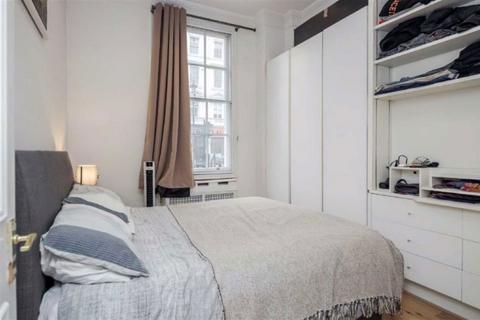 1 bedroom flat to rent, St. Georges Square, London SW1V