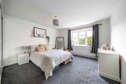 2 bedroom apartment for sale, Long Gore, Godalming, Surrey, GU7