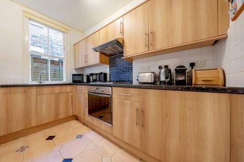 2 bedroom flat to rent, Klea Avenue, Abbeville Village, London, SW4