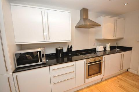 1 bedroom apartment to rent, North Road, Wimbledon SW19