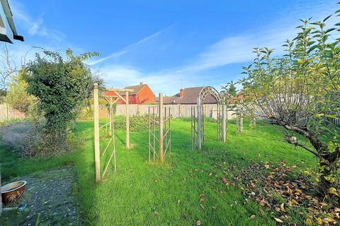 3 bedroom detached bungalow for sale, Brook End, Weston Turville HP22