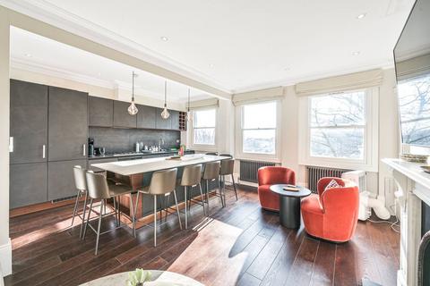 4 bedroom flat to rent, Fellows Road, Swiss Cottage, London, NW3