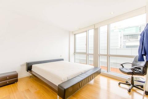 2 bedroom flat for sale, Ontario Tower, Canary Wharf, London, E14