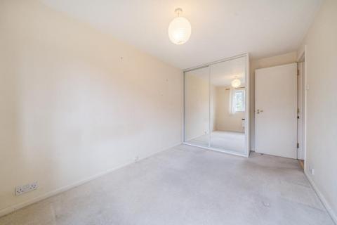 2 bedroom flat for sale, Barnfield Close, Earlsfield