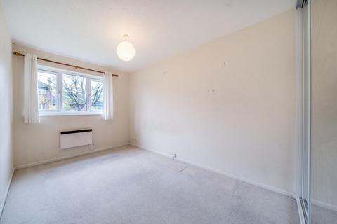 14 Barnfield Close, London, SW17 0AU