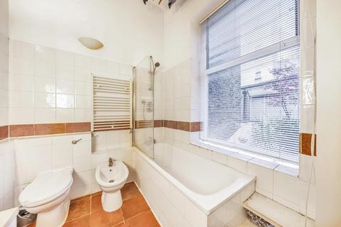 1 bedroom flat for sale, Hatherley Grove, Bayswater