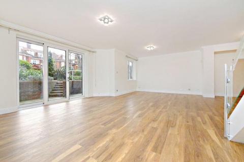 5 bedroom flat to rent, Avenue Road, London NW8