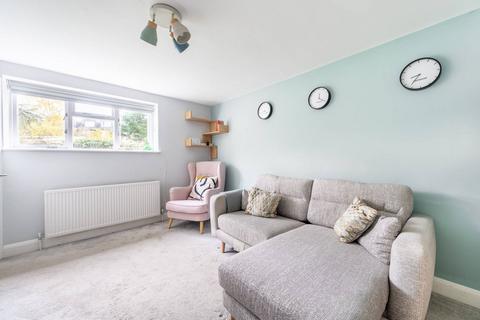 1 bedroom maisonette for sale, Chatsworth Road, Willesden Green, London, NW2