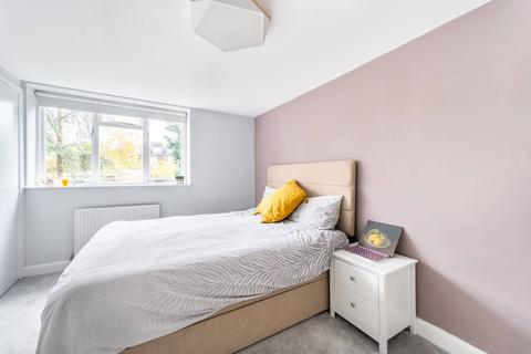 1 bedroom maisonette for sale, Chatsworth Road, Willesden Green, London, NW2