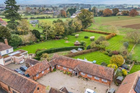 4 bedroom barn conversion for sale, Ryall Road, Ryall, Upton-upon-Severn