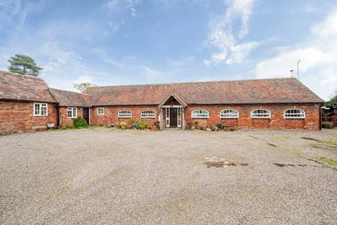 4 bedroom barn conversion for sale, Ryall Road, Ryall, Upton-upon-Severn