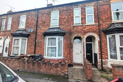 3 bedroom terraced house to rent, Ripon Street, Lincoln