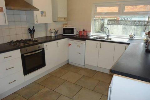 4 bedroom house to rent, Malefant Street, Cathays, Cardiff