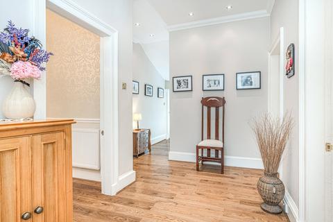 37 Cathkin Road, Glasgow, G42 9UJ