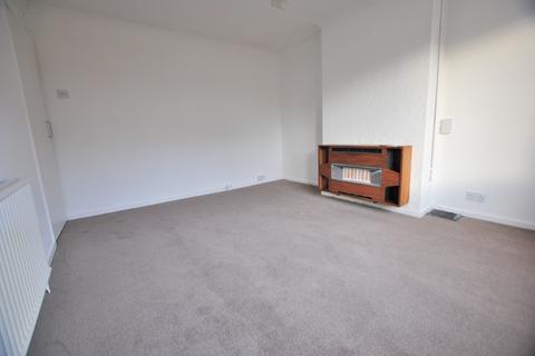 2 bedroom bungalow to rent, CAPSHILL AVENUE