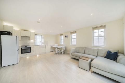 2 bedroom flat for sale, Burlington Lane, London W4