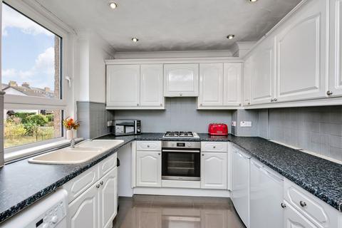 2 bedroom flat for sale, 4/4 Hutchison Crossway, Chesser, Edinburgh EH14 1RR