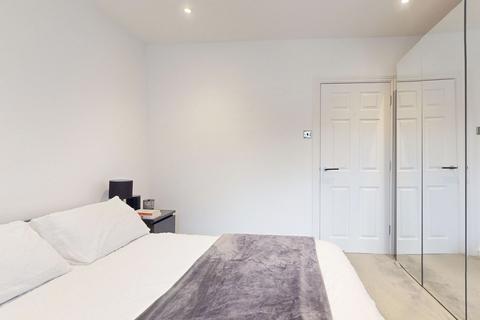 56 Bridge Street, Basildon, SS15 4AY