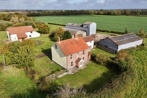 9 bedroom detached house for sale, Wacton Road, Norwich NR16