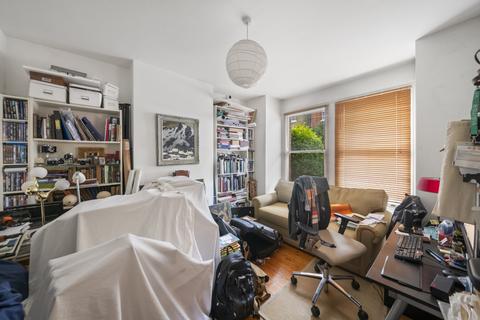 52 Oaklands Road, Hanwell, London, W7 2DU