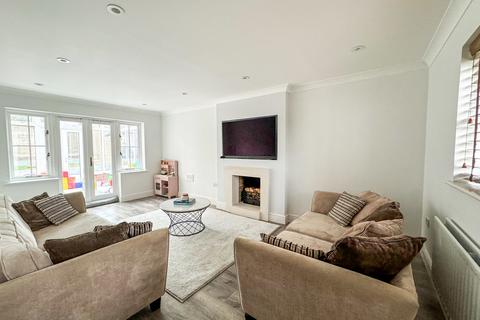 4 bedroom detached house for sale, Wood Lane, Hockley