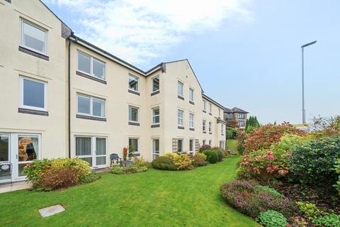 5 Strand Court,The Esplanade, Grange-over-Sands, Cumbria, LA11 7HH